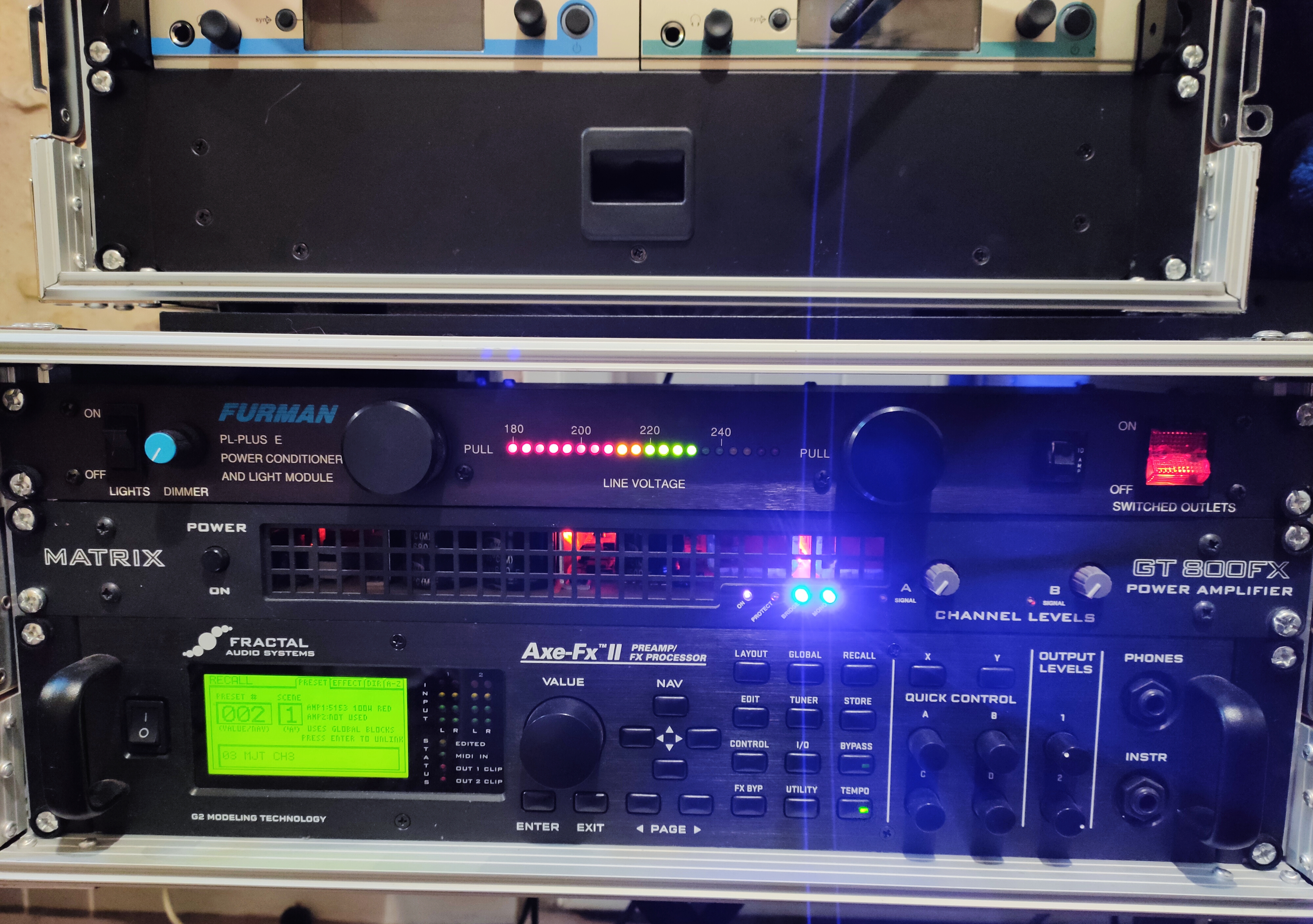 GT800FX - Matrix Amplification GT800FX - Audiofanzine