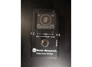 Sonic Research ST-200 Stomp Box Strobe Tuner (65418)