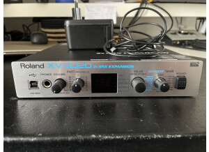 Roland XV-2020 (94586)