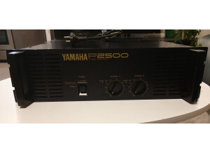Yamaha P2500 (67516)
