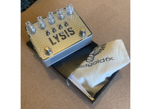 SolidGoldFX Lysis Polyphonic Octave Down Fuzz Modulator