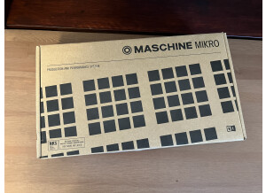 Native Instruments Maschine Mikro mk3 (12082)