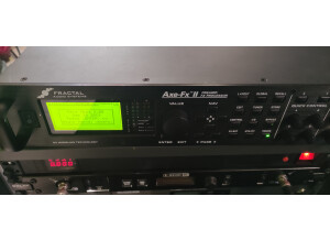 Fractal Audio Systems Axe-Fx II (74731)