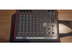 Allen & Heath ZED-10 (79647)