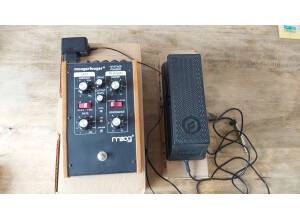 Moog Music MF-103 12-Stage Phaser (61286)