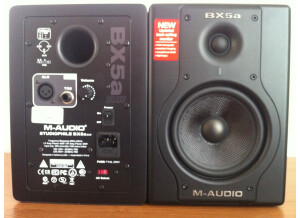 M-Audio BX5a Deluxe (38109)
