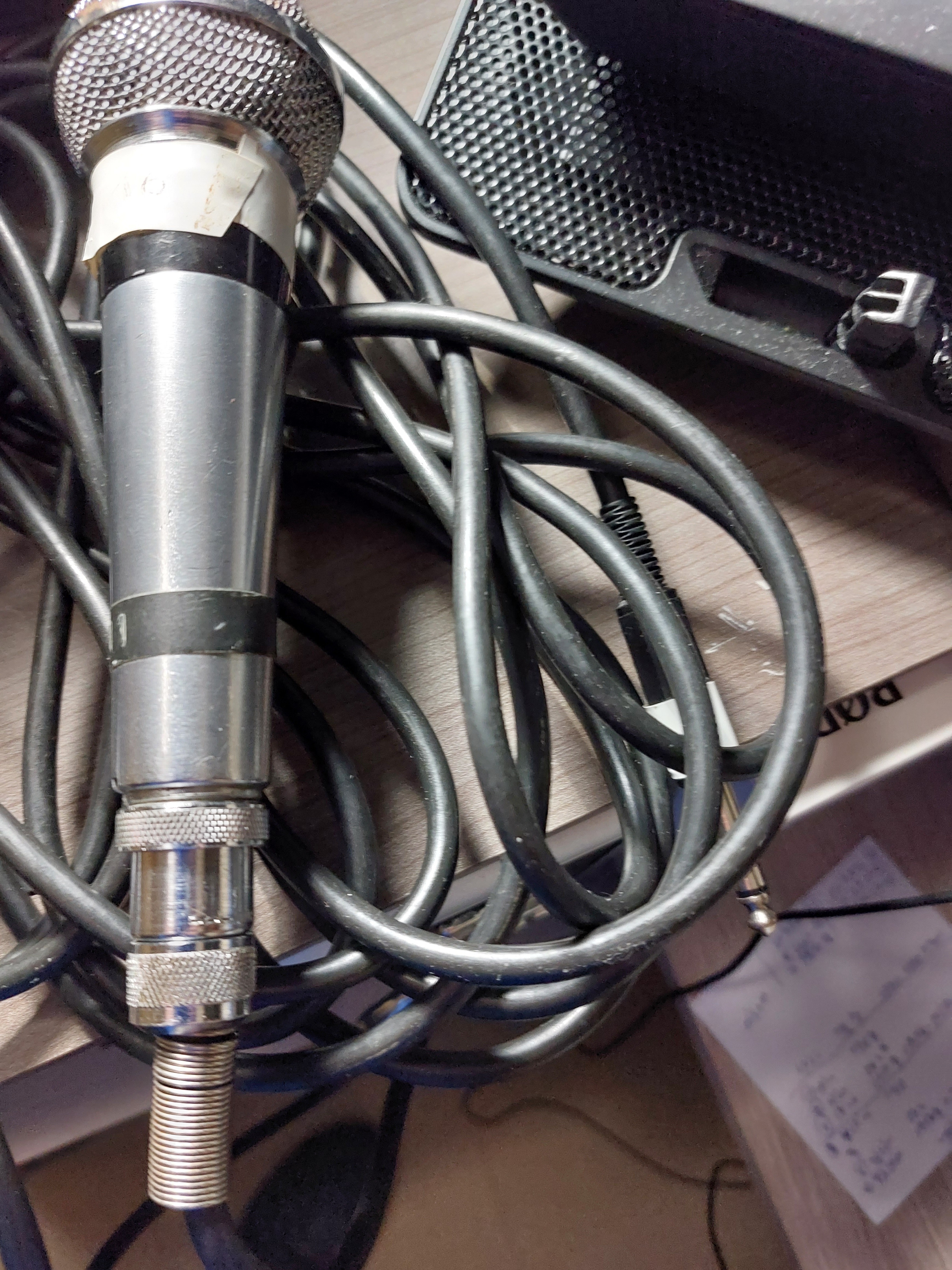 Bras de suspension et micro 