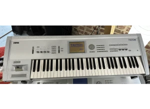 Pictures and images Korg Triton 61 - Audiofanzine Pictures and images Korg Triton 61 - Audiofanzine