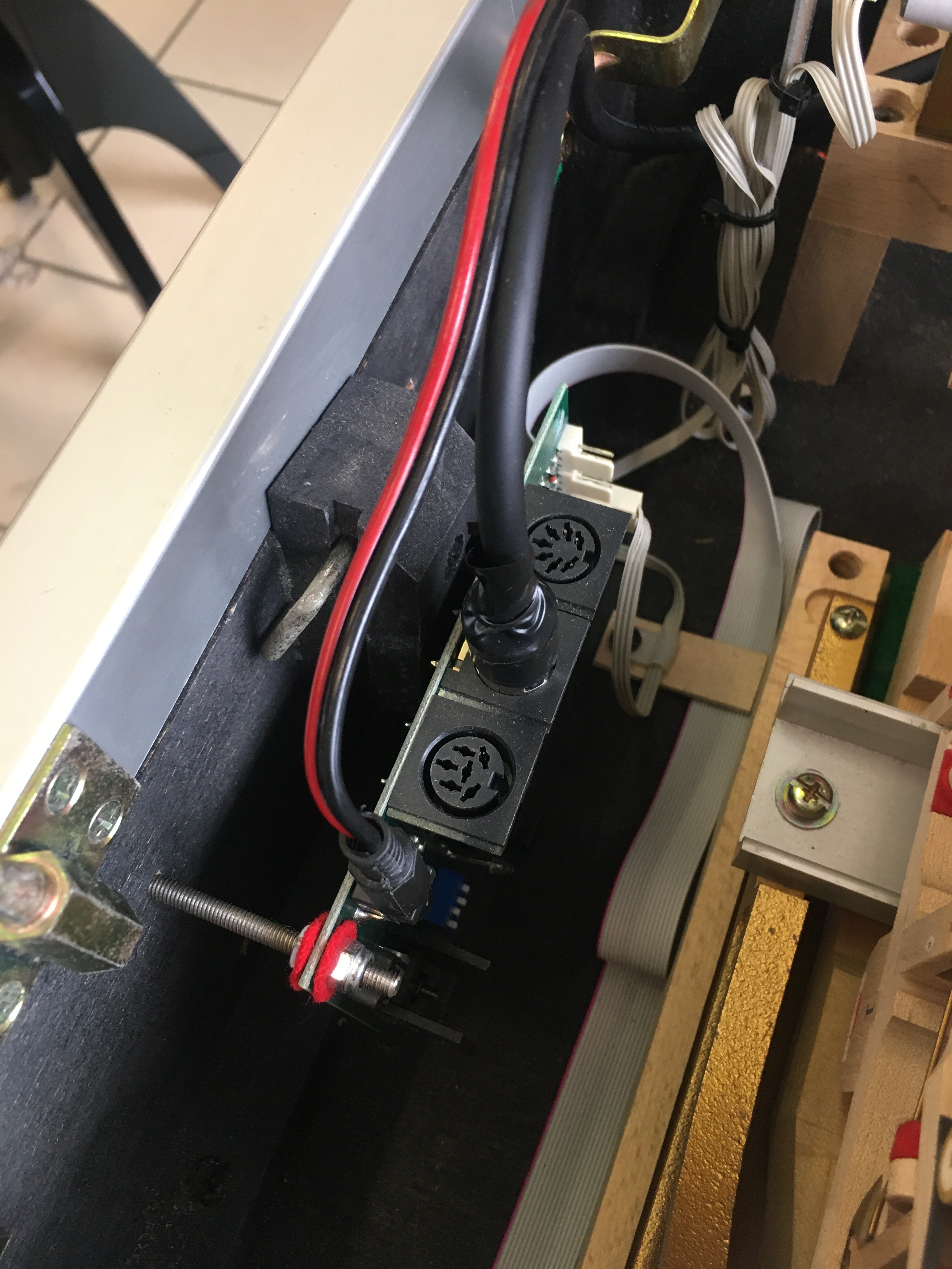 Yamaha CP-70 (82823)