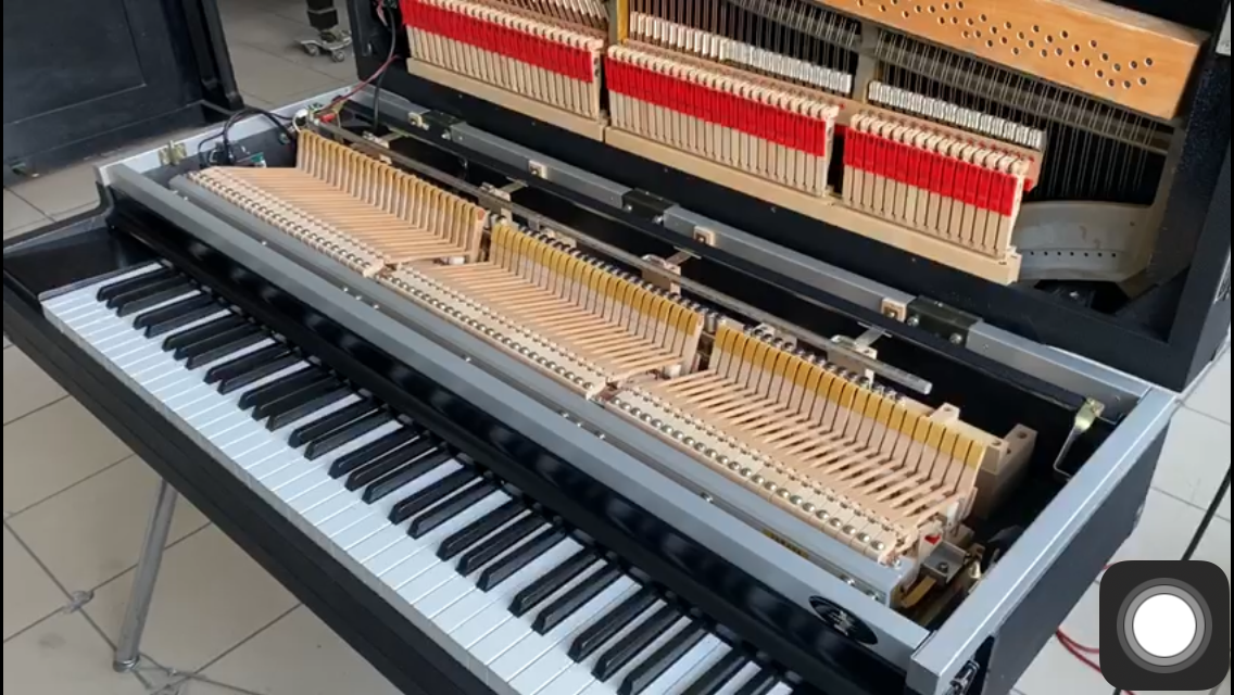 Yamaha CP-70 (7666)