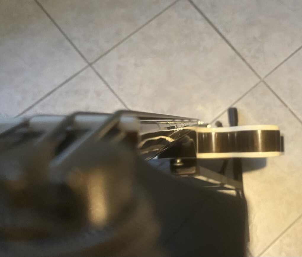 5700589.jpeg 5700589.jpeg