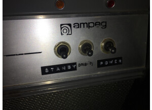 Ampeg V-4 (3065)
