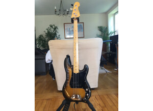Fender Precision Bass Japan (56514)