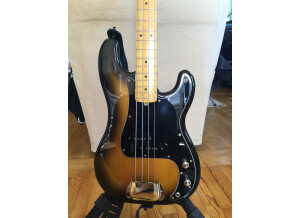 Fender Precision Bass Japan (47334)