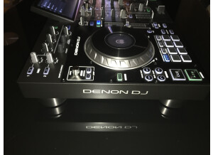 Denon DJ Prime 2 (74444)