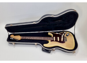 Fender Strat Plus Deluxe [1989-1999] (4526)