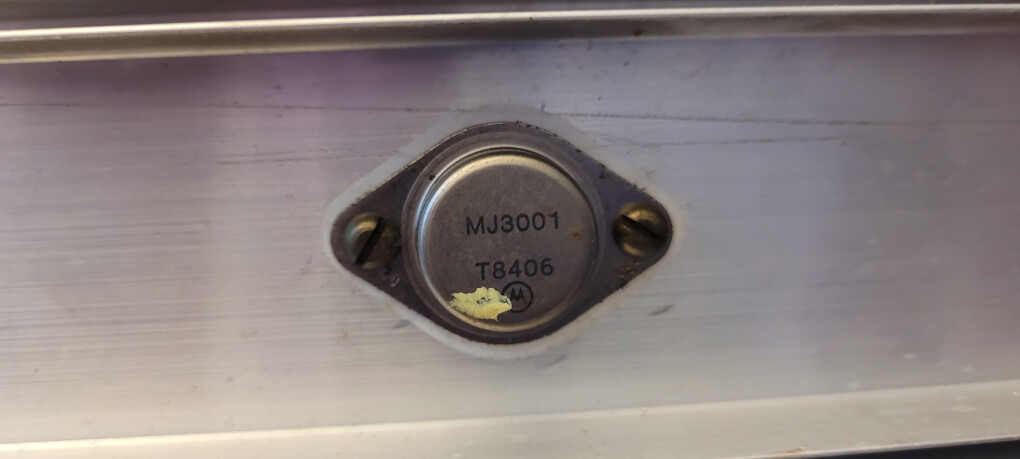 5704921.jpg 5704921.jpg