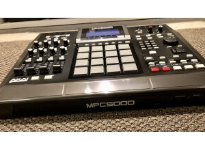 Akai Professional MPC5000 (40825)