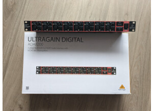 Behringer Ultragain Digital ADA8200 (91172)