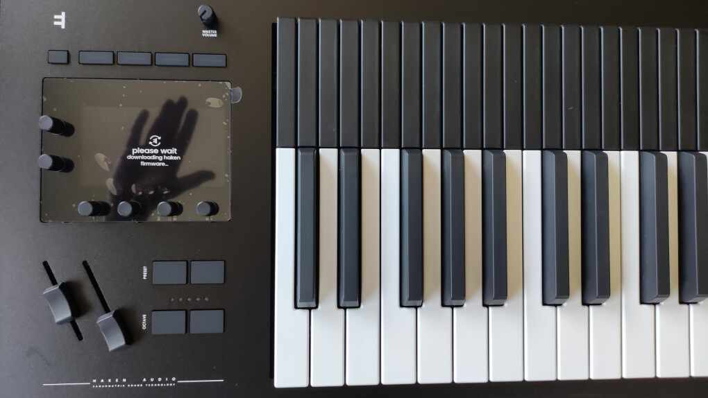 5710054.jpg 5710054.jpg