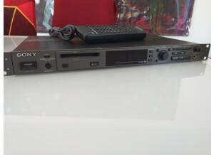 Sony MDS-E10