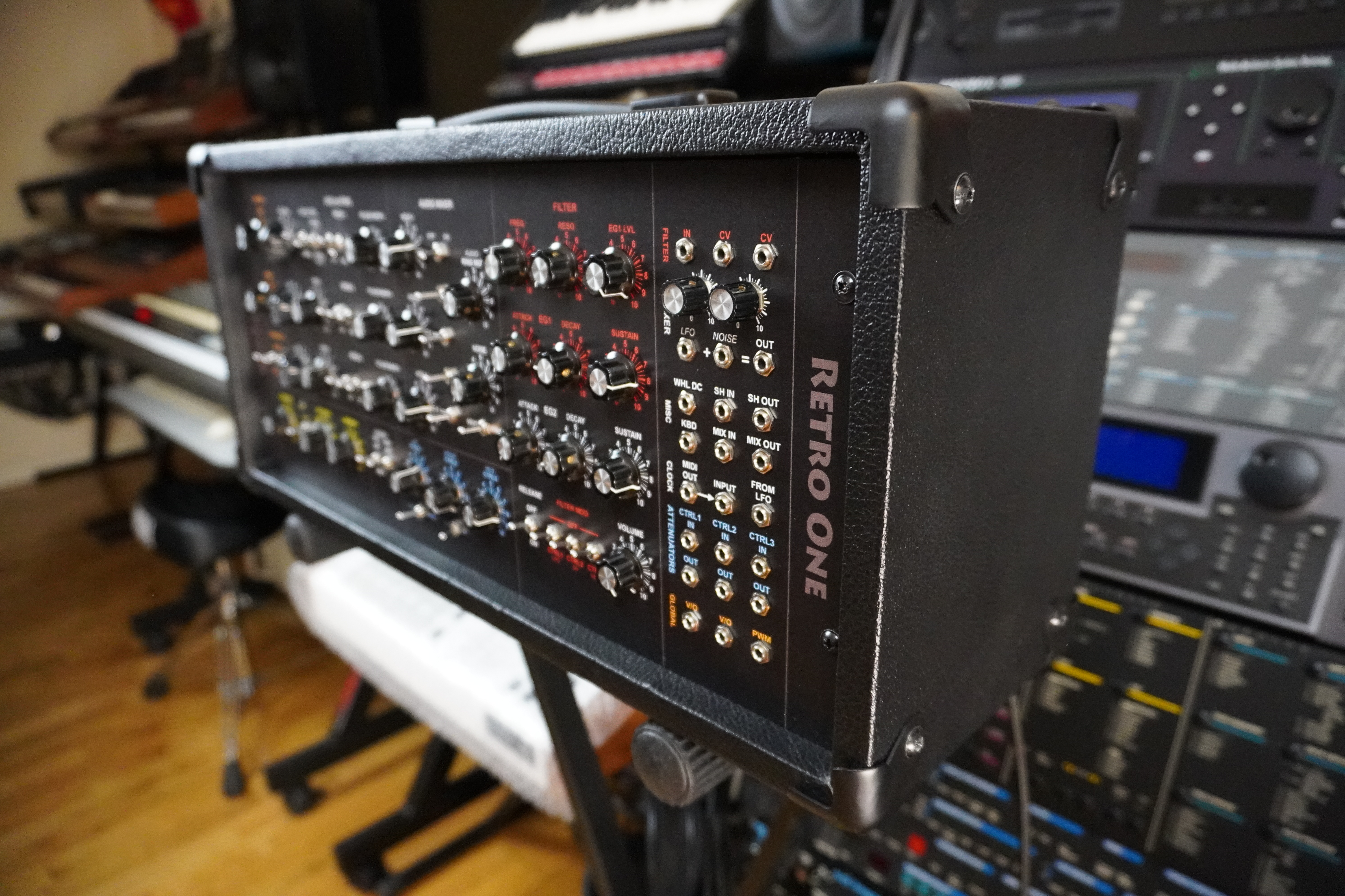 Retro One mk2 2tof 03