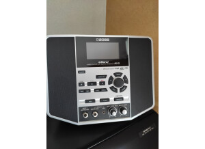 Boss eBand JS-10 Audio Player w/ Guitar Effects (78643)