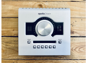 Universal Audio Apollo Twin Solo (46963)