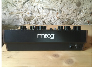 Moog Music DFAM (Drummer From Another Mother) (92541)