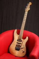 Charvel Guthrie Govan USA Signature HSH Flame Maple