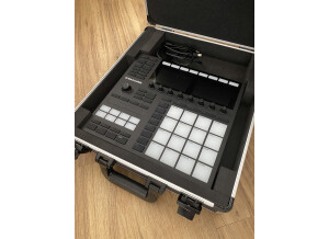 Native Instruments Maschine mk3 (6393)