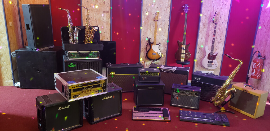 5717833.jpg 5717833.jpg