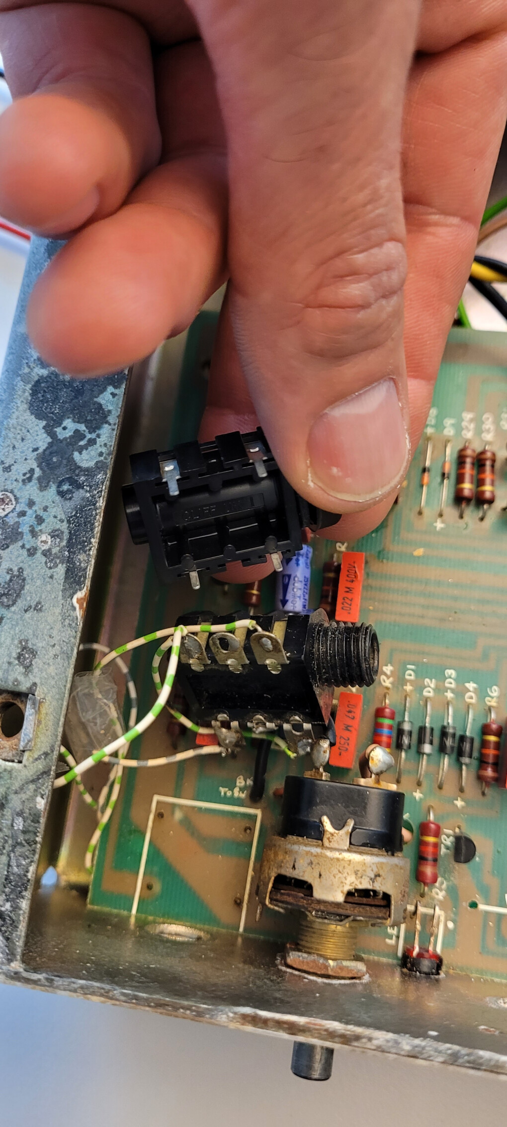 5718212.jpg 5718212.jpg