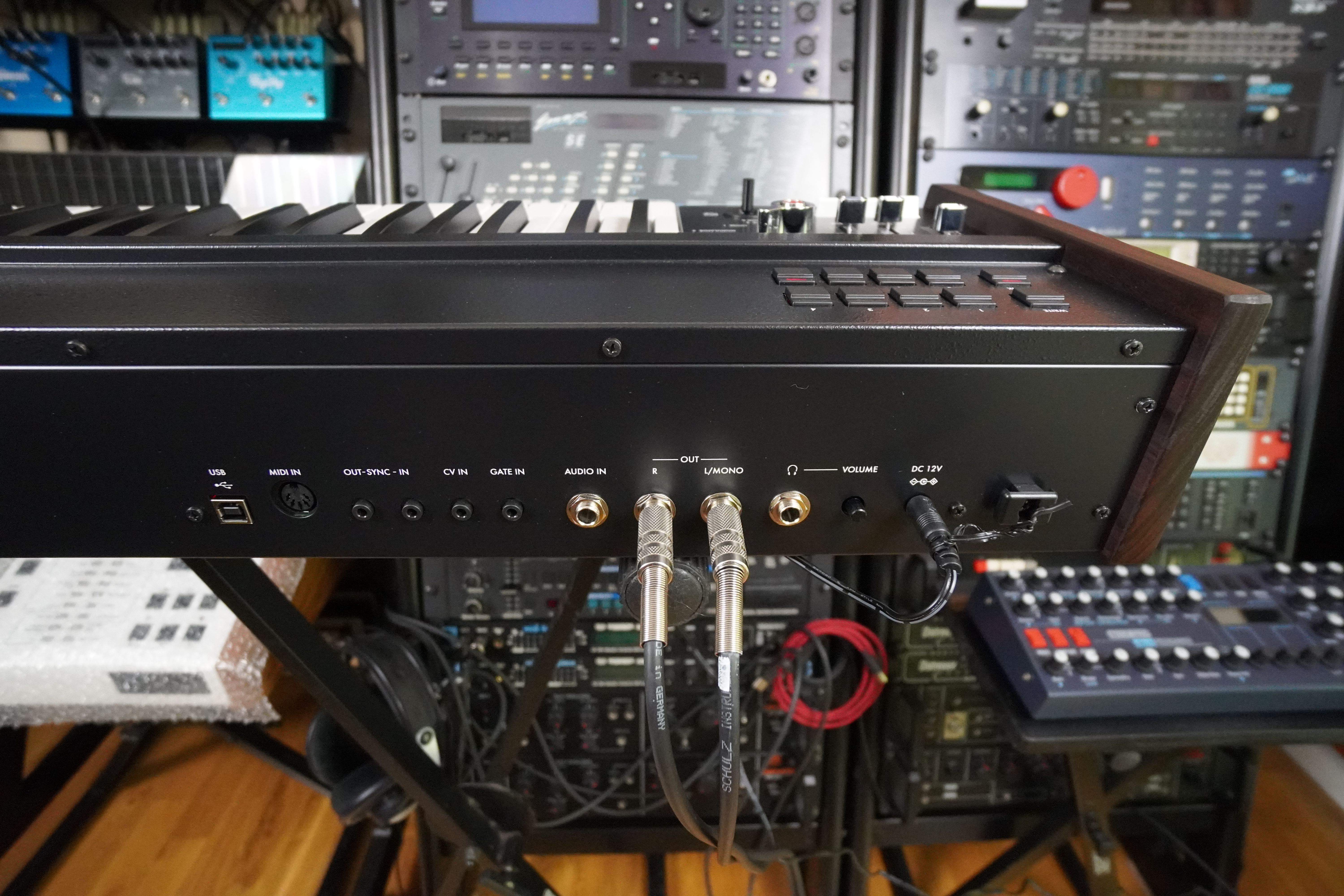 MiniKorg 700FS 2tof 14 Zoom arri&egrave;re