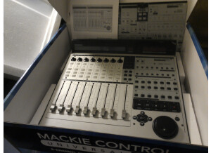 Mackie Control Universal Pro (89742)
