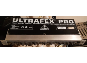 Behringer UltraFex Pro EX3200