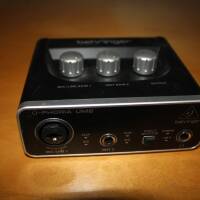 Vends Interface Behringer U-phoria UM2