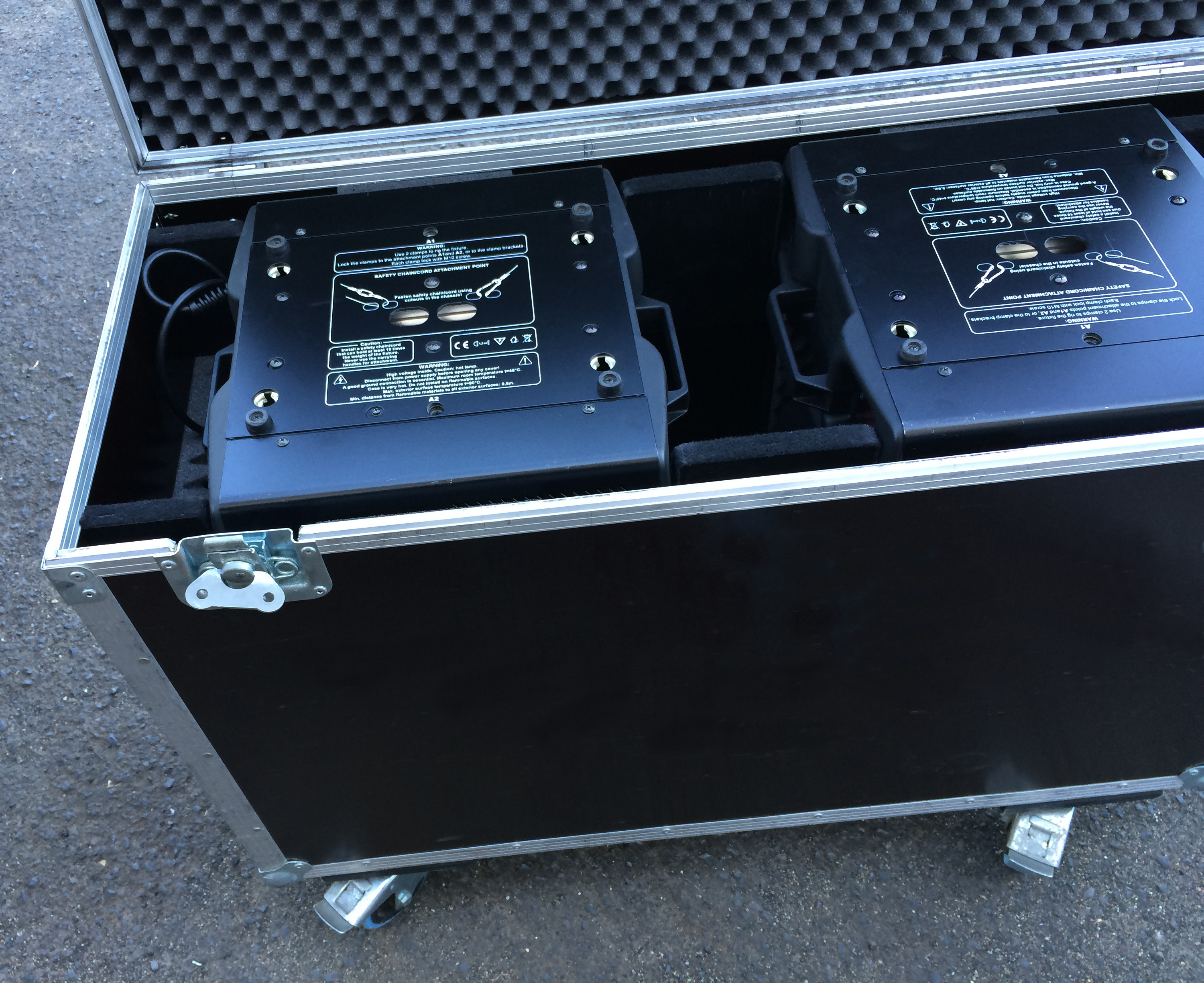 02 Robe clubwash 250 Fly