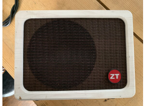 Zt Amplifiers Lunchbox Acoustic (34222)