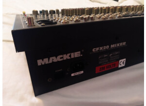 Mackie CFX20