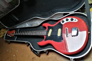 Cort '70s - no reference