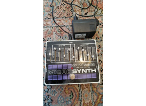 Electro-Harmonix Micro Synth (59069)