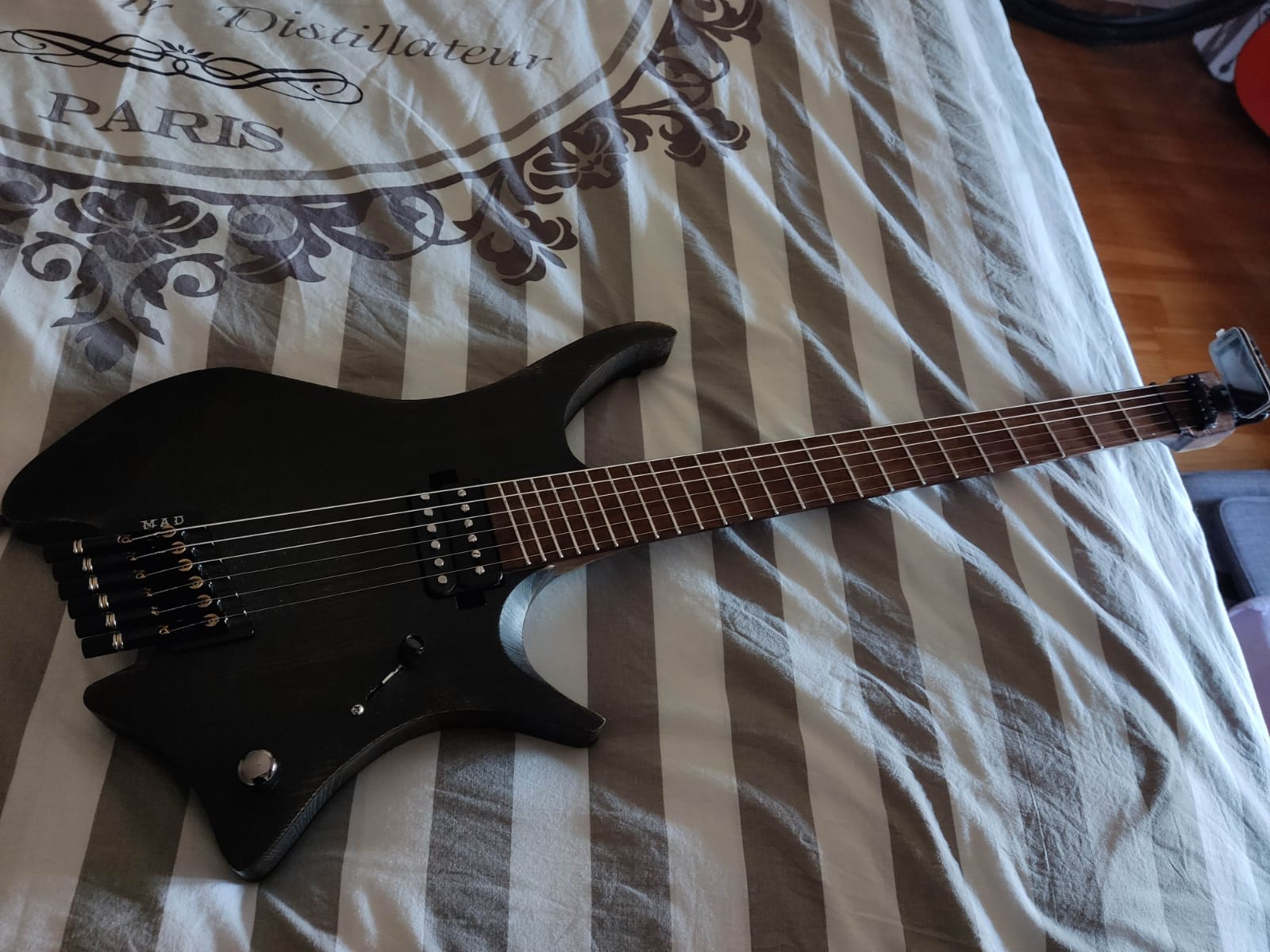 Euterpe Guitare Humbucker hybride Strat/P90