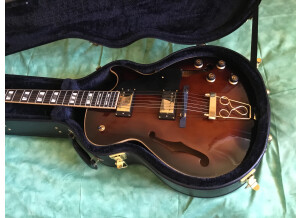 855EFE51-D7CF-4400-9587-067586D7ED6B