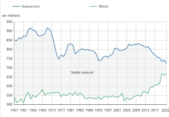 5733956.jpg 5733956.jpg