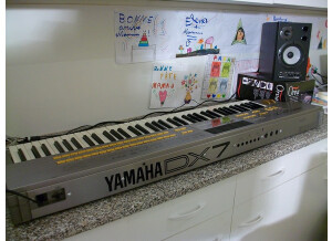 Yamaha DX7 II FD Centenial