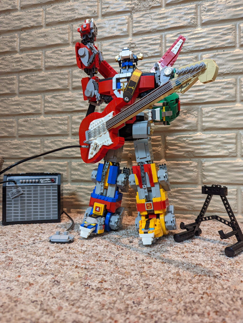 5737581.jpg 5737581.jpg