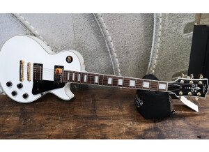5769-1-tokai-lc136s-snow-white