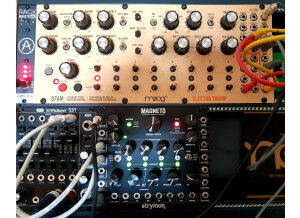 Moog Music DFAM (Drummer From Another Mother) (68396)