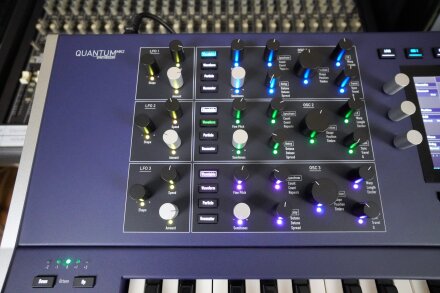 Quantum MK2 2tof 11 Zoom gauche Quantum MK2 2tof 11 Zoom gauche